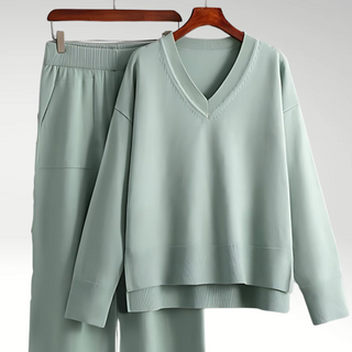 OHMIQUE | Luxe V-Neck Two Piece Set
