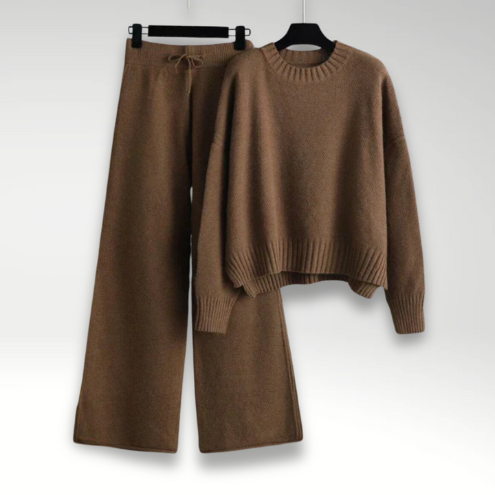 OHMIQUE | Elegant Knit Duo