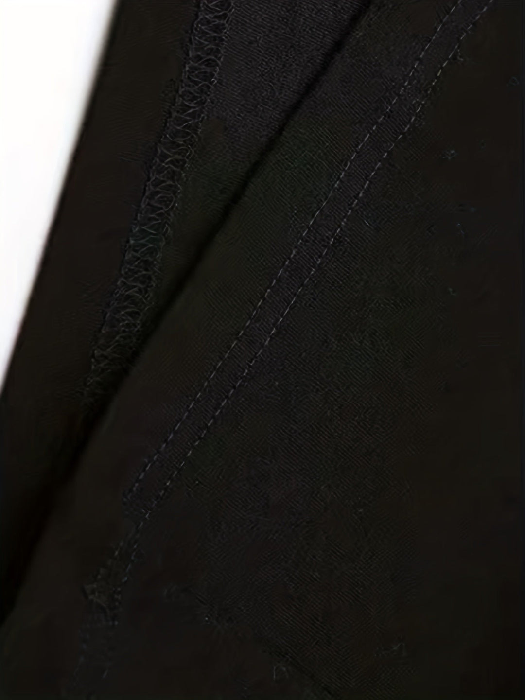 OHMIQUE | T-shirt élégant à col rond avec imprimé graphique