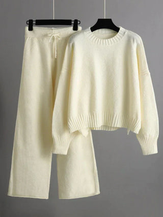 OHMIQUE | Elegant Knit Duo
