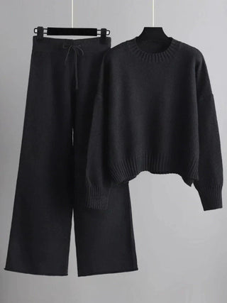 OHMIQUE | Elegant Knit Duo